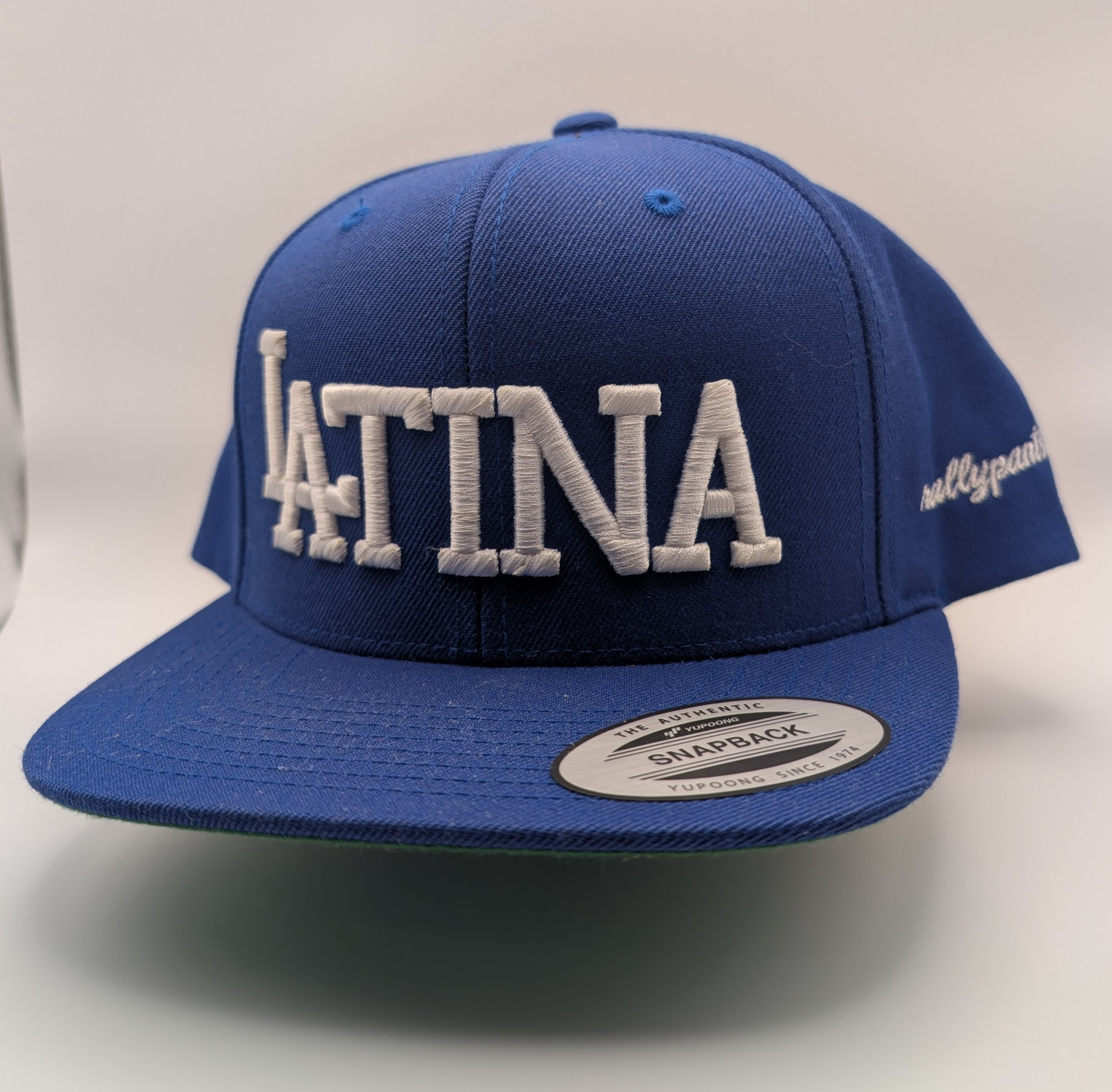 LATINA Snapback